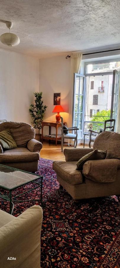 Apartment In The Heart Of Cotignac Esterno foto